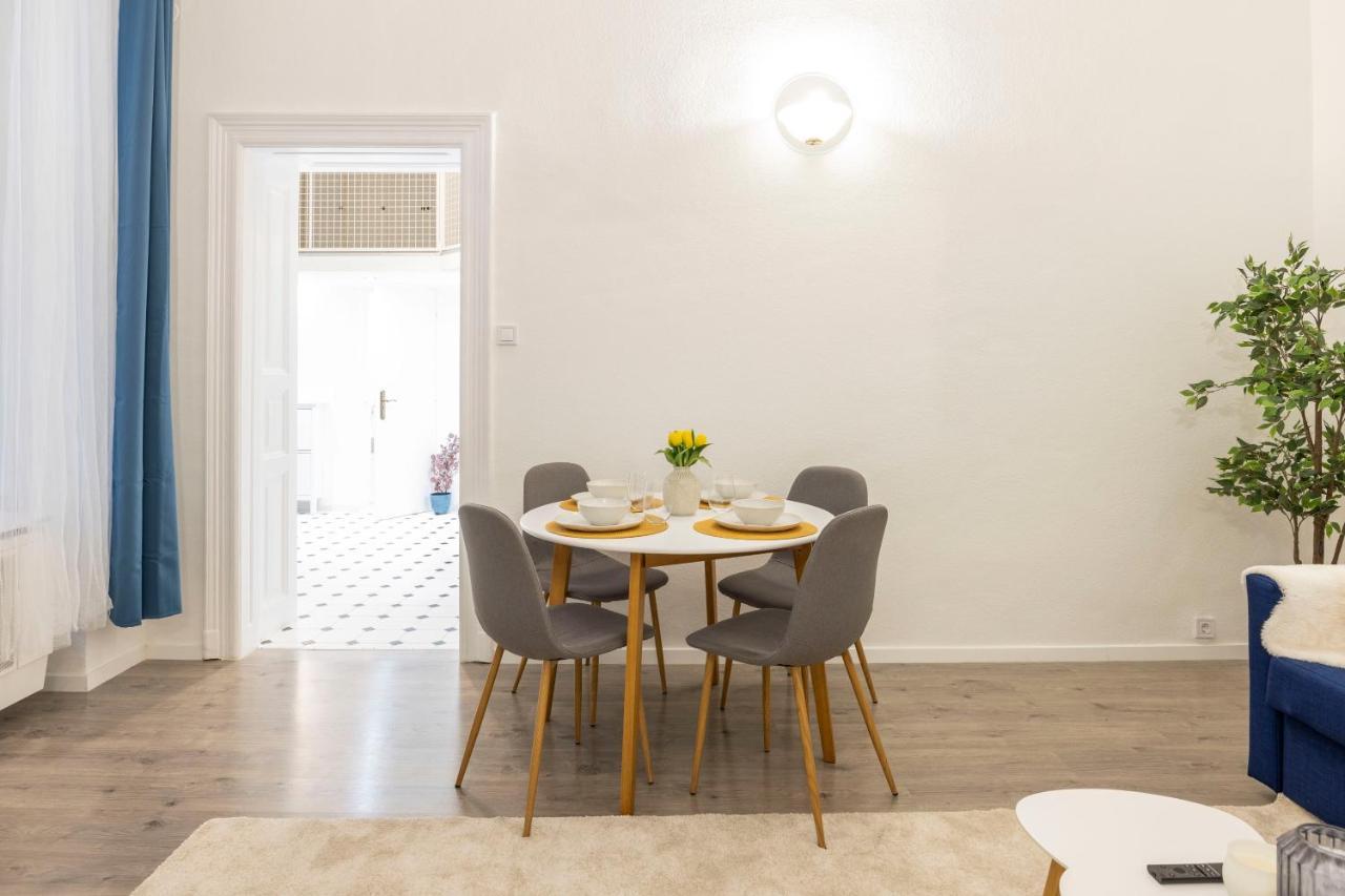 Deluxe & Cozy Dream In The Heart Of