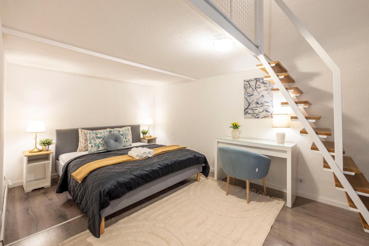 Deluxe & Cozy Dream In The Heart Of